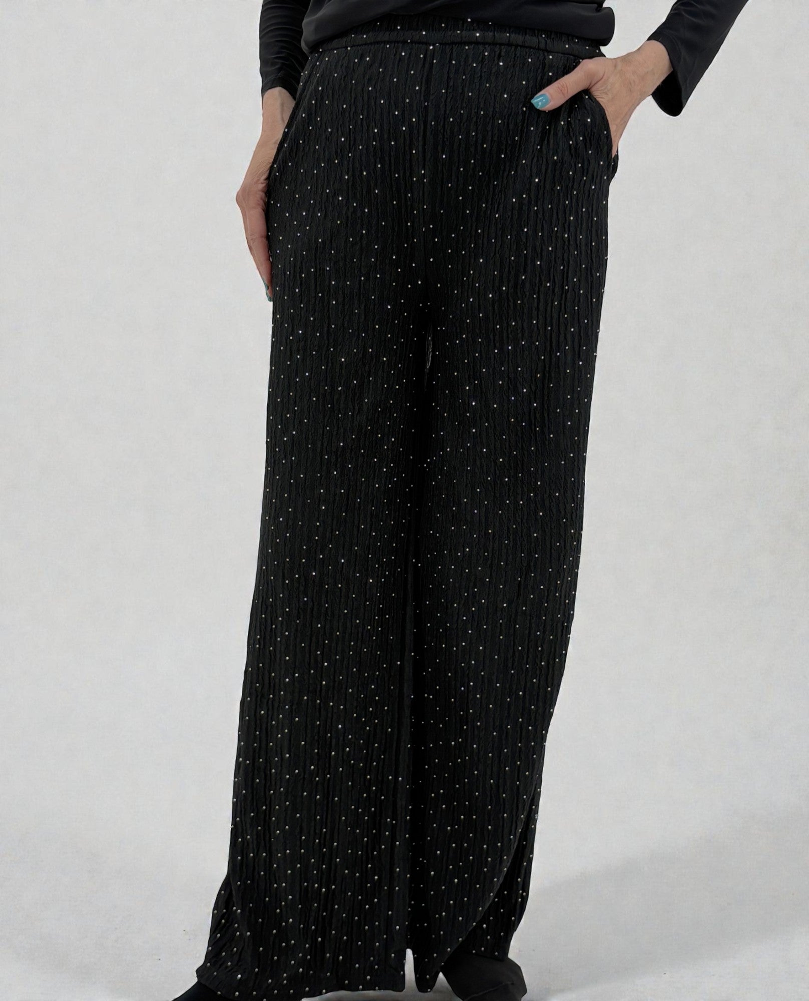 HKG07 PANTALONI A GAMBA DRITTA CON STRASS E PIEGHE